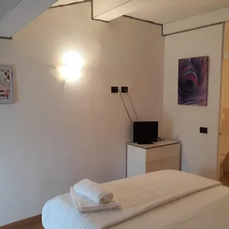 Apartment Sweet *